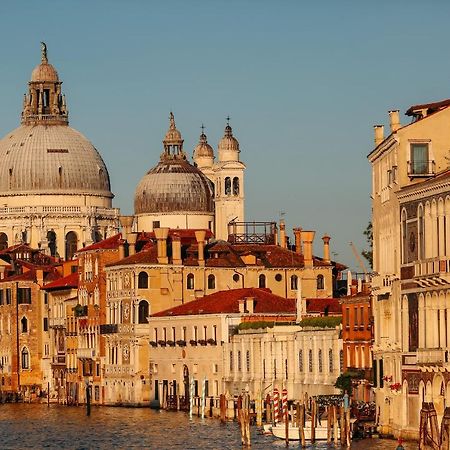 Wow Suite 5 Min From San Marco Venecia Exterior foto
