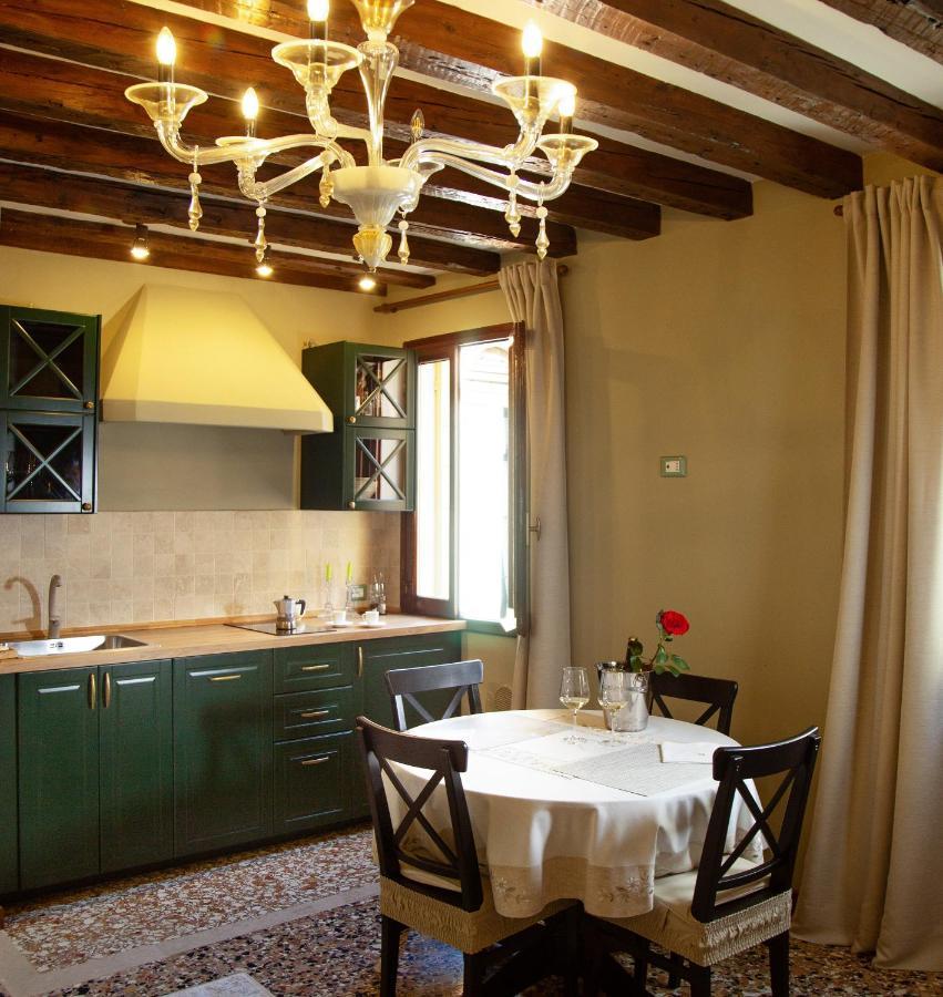 Wow Suite 5 Min From San Marco Venecia Exterior foto